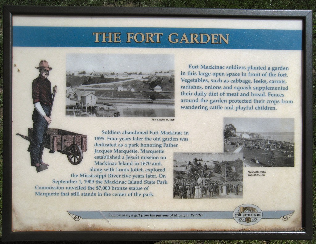 Mackinaw Island Area May 2008 0464.jpg - May 24 2008 a trip to Mackinac City for a 5 M race and a visit to Mackinac Island. A day to the UP, Paradise, Whitefish Point and Tahquamen Falls. This was followed by trips to Petoskey and Charlevoix.